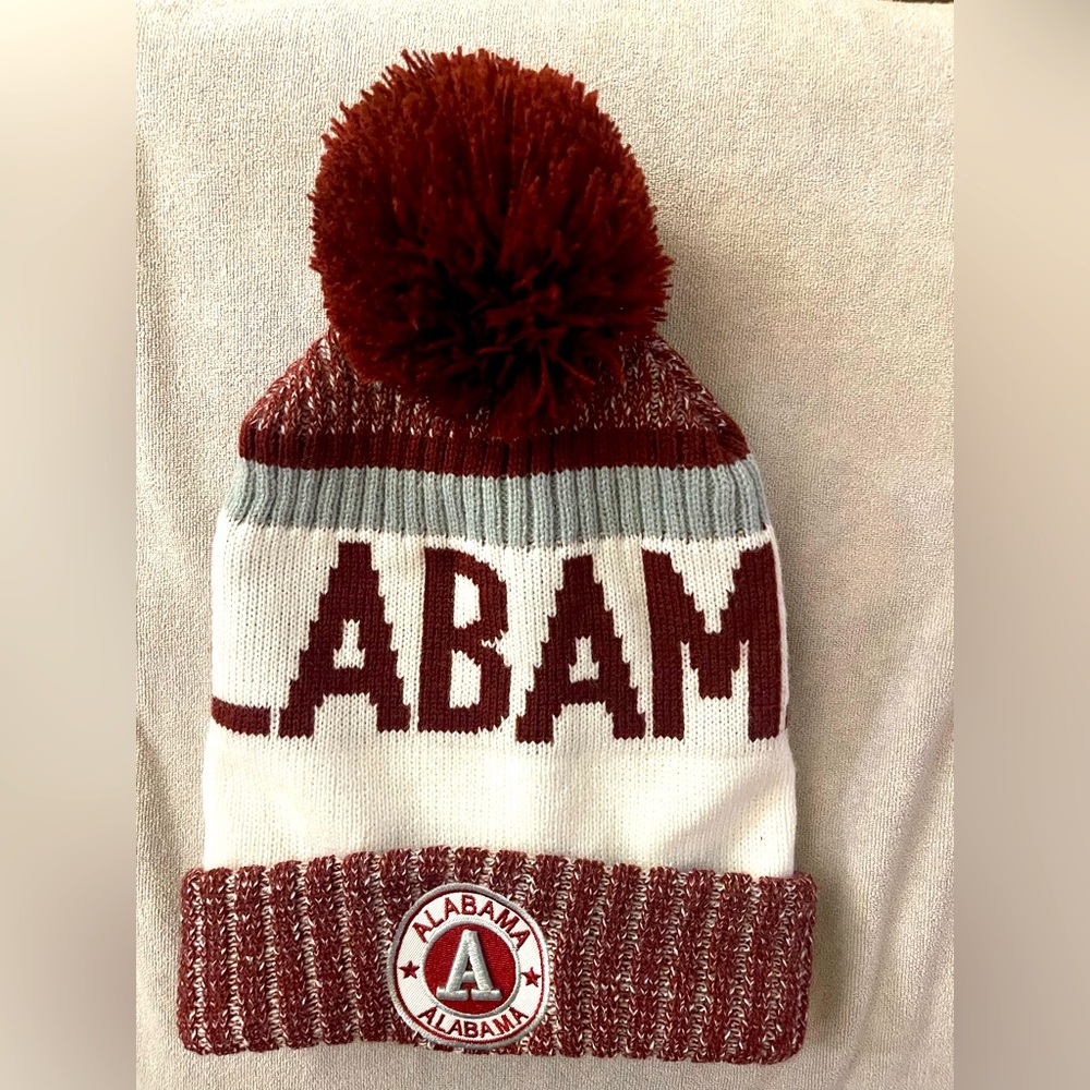 Top of the World Alabama Crimson Tide Adult toboggan- Maroon and White